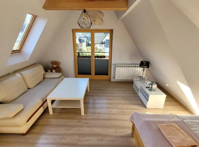 Strumyk Проживание в семье *